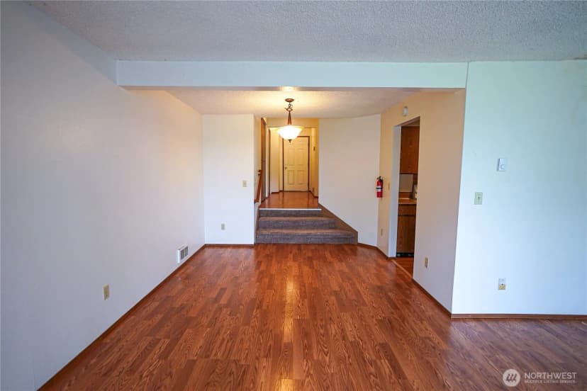 Property photo for 108 Kensington Avenue Sw, Kent photo 28