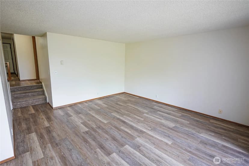 Property photo for 108 Kensington Avenue Sw, Kent photo 19