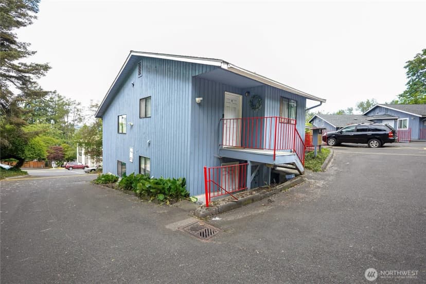 Property photo for 108 Kensington Avenue Sw, Kent photo 11