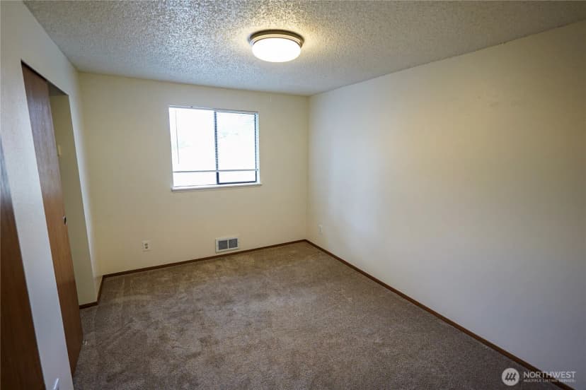 Property photo for 108 Kensington Avenue Sw, Kent photo 16