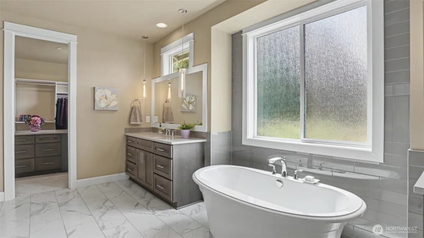 Property photo for 24020 Ne 20th Street, Sammamish photo 22