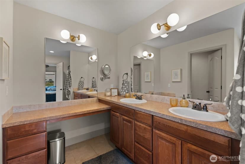 Property photo for 104 35th Street Nw, East Wenatchee photo 26