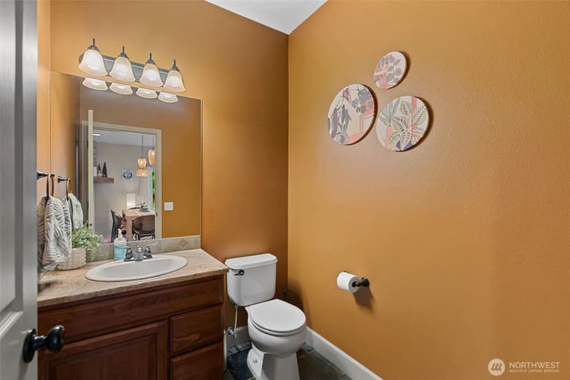Property photo for 104 35th Street Nw, East Wenatchee photo 17