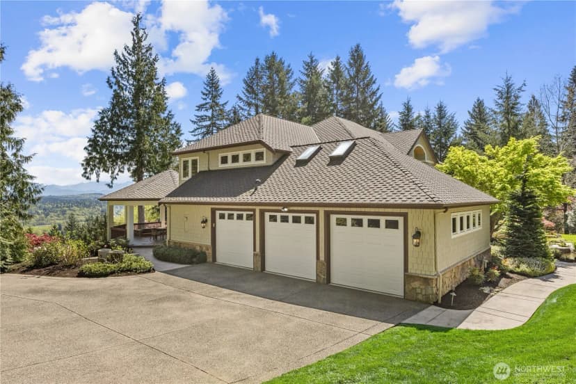 Property photo for 13748 242nd Avenue Ne, Woodinville photo 35
