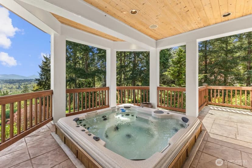 Property photo for 13748 242nd Avenue Ne, Woodinville photo 32
