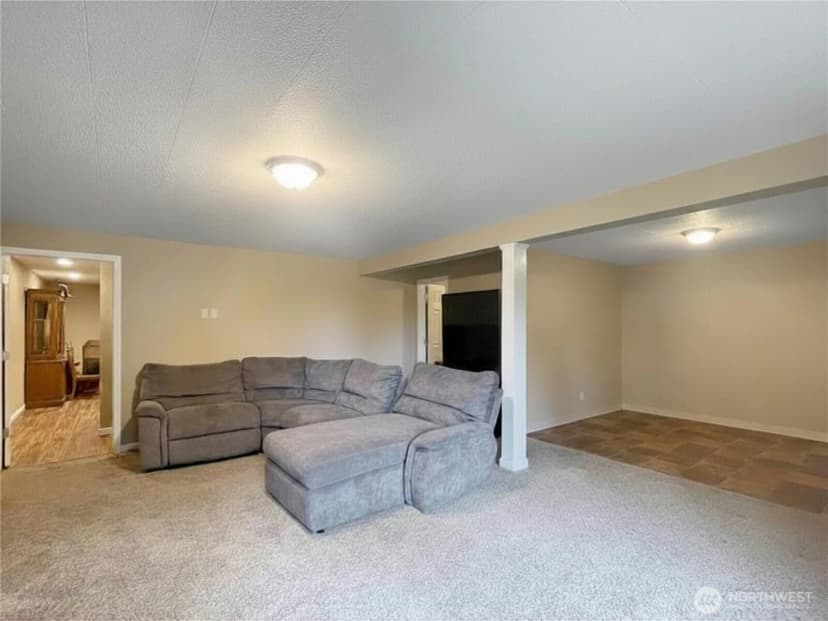 Property photo for 502 Coal Creek Road, Longview photo 19