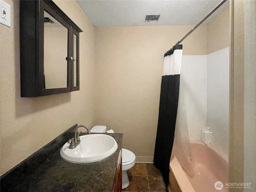 Property photo for 502 Coal Creek Road, Longview photo 22