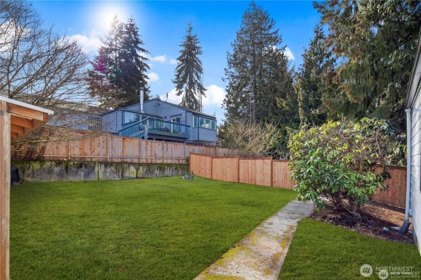 Property photo for 2315 S 116th Place, Seattle photo 24
