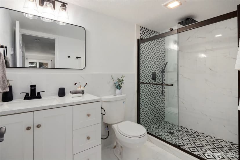 Property photo for 2315 S 116th Place, Seattle photo 20