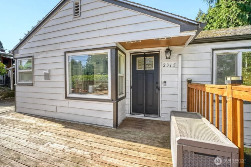 Property photo for 2315 S 116th Place, Seattle photo 22