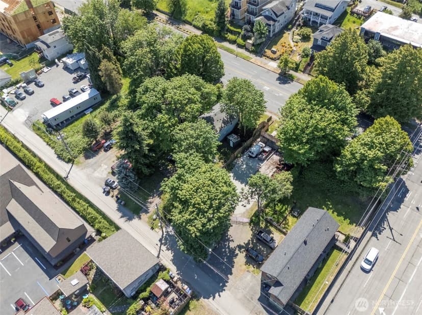 Property photo for 1909 S Yakima Avenue, Tacoma photo 9