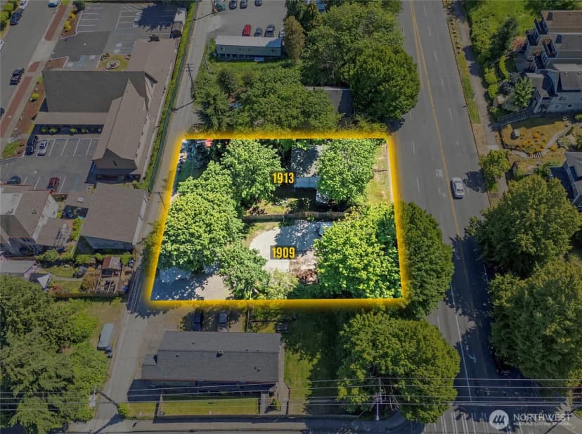 Property photo for 1909 S Yakima Avenue, Tacoma photo 8