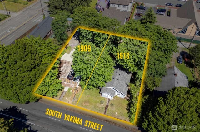 Property photo for 1909 S Yakima Avenue, Tacoma photo 4
