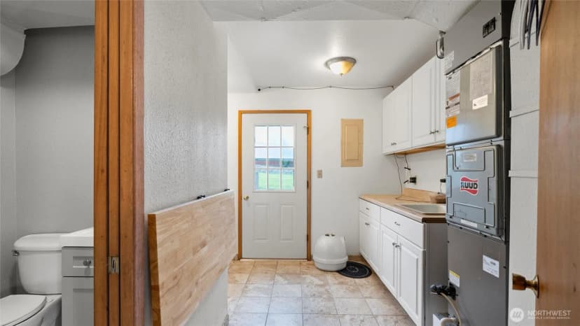 Property photo for 810 E Spring, Dayton photo 16