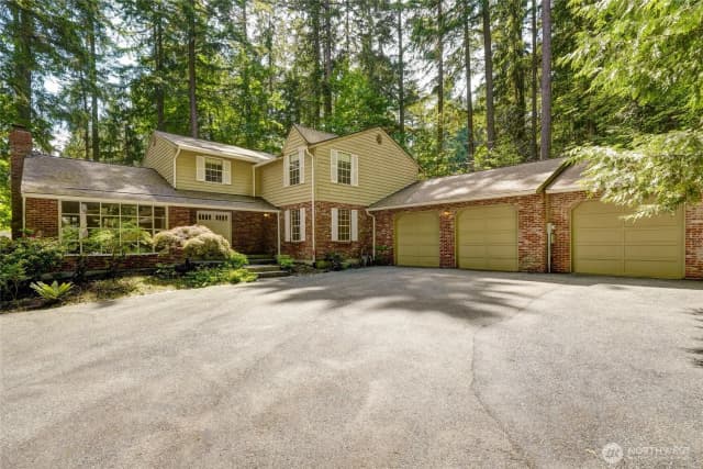 Property photo for 2833 140th Avenue Ne, Bellevue photo 2