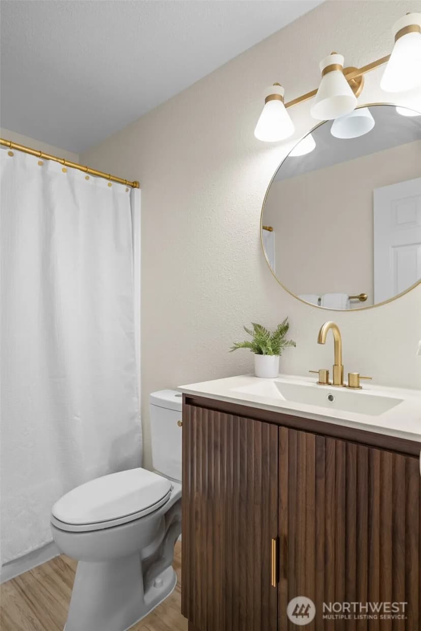 Property photo for 921 130th Street Sw #f205, Everett photo 9