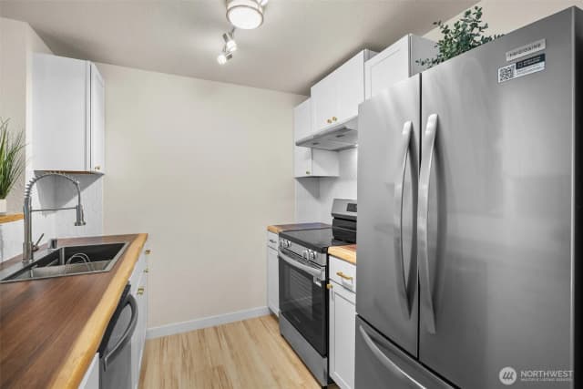 Property photo for 921 130th Street Sw #f205, Everett photo 5