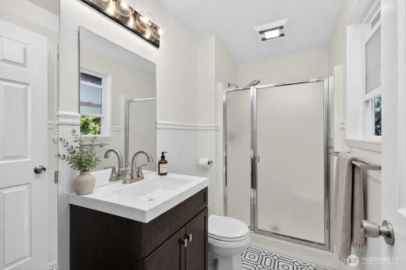 Property photo for 24306 87th Place W, Edmonds photo 17