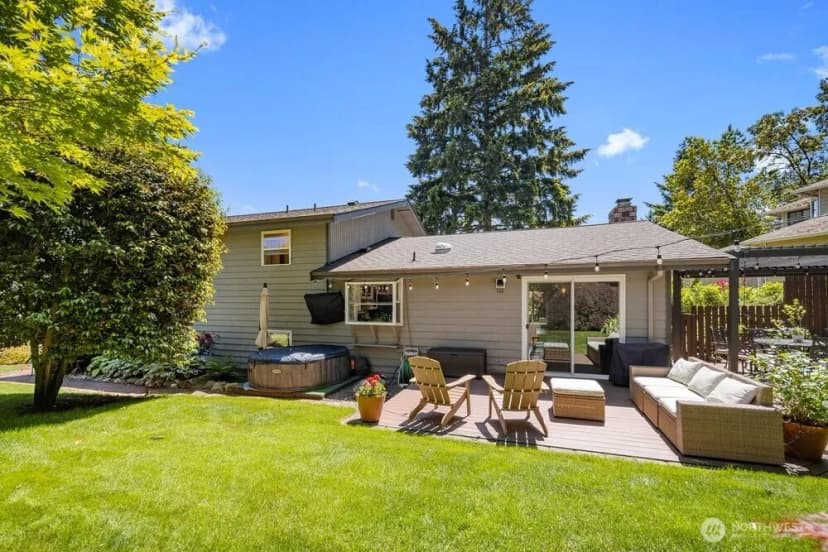 Property photo for 24306 87th Place W, Edmonds photo 27