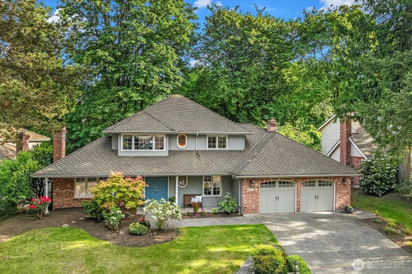 Property photo for 20141 Ne 42nd Street, Sammamish