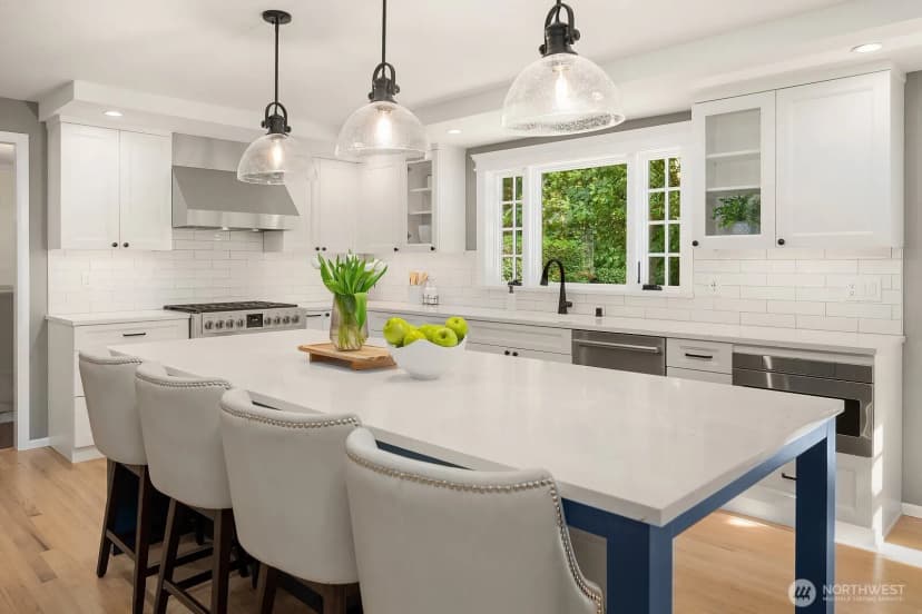 Property photo for 20141 Ne 42nd Street, Sammamish photo 9