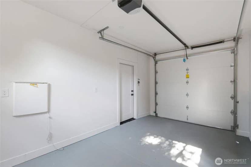 Property photo for 11731 Durland Avenue Ne, Seattle photo 25