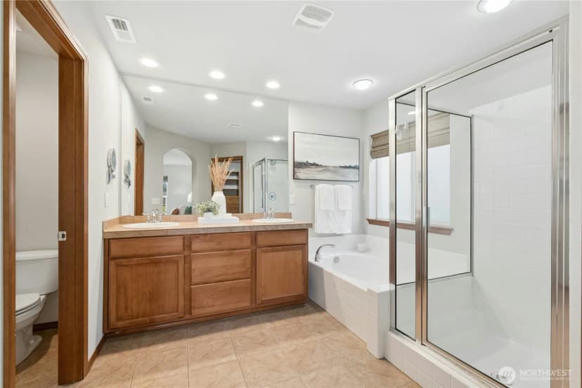 Property photo for 4127 228th Place Se, Bothell photo 16