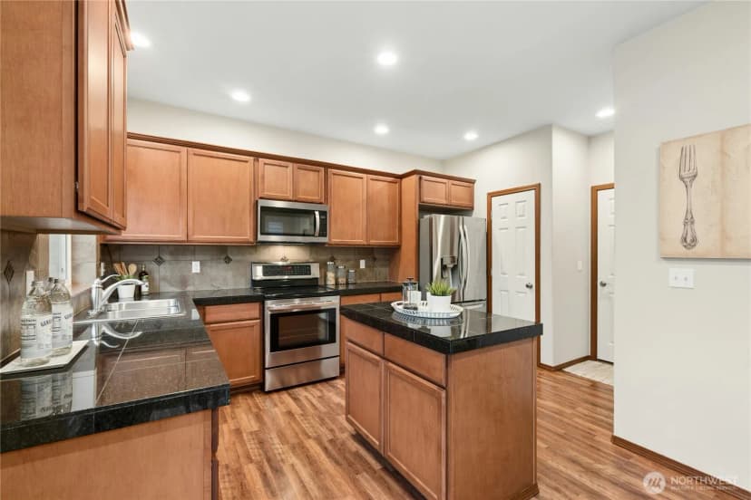 Property photo for 4127 228th Place Se, Bothell photo 8