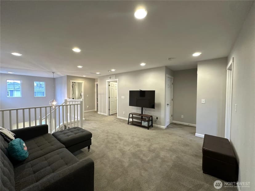 Property photo for 19019 123rd Place Se, Renton photo 12