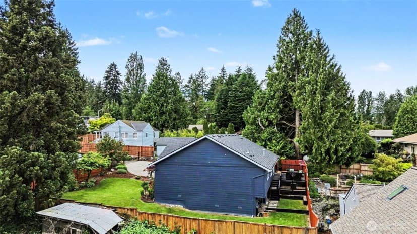 Property photo for 4610 S 160th Street S, Tukwila photo 35