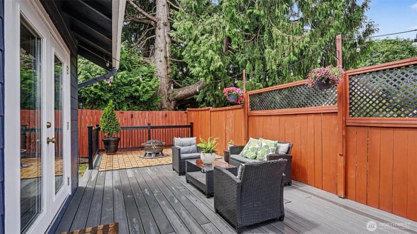 Property photo for 4610 S 160th Street S, Tukwila photo 27