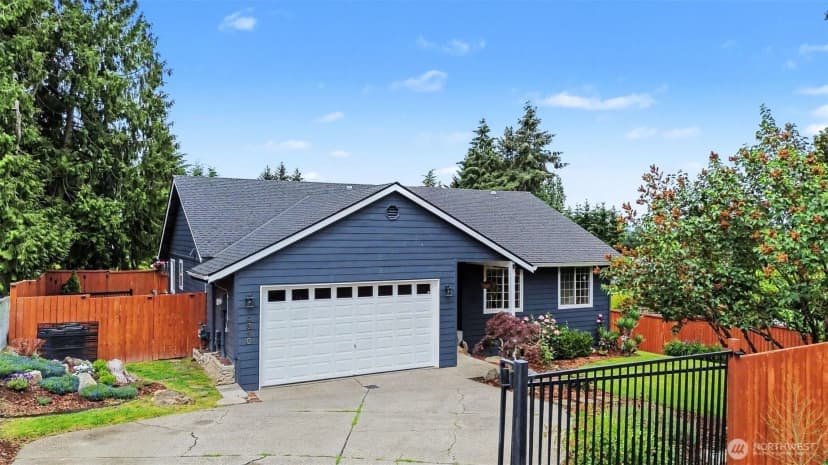 Property photo for 4610 S 160th Street S, Tukwila photo 33