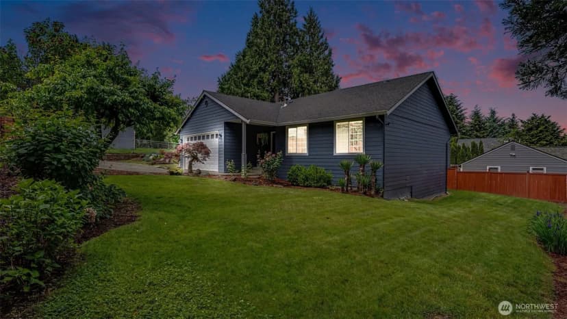 Property photo for 4610 S 160th Street S, Tukwila photo 5