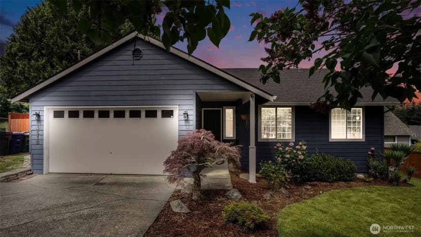 Property photo for 4610 S 160th Street S, Tukwila photo 2