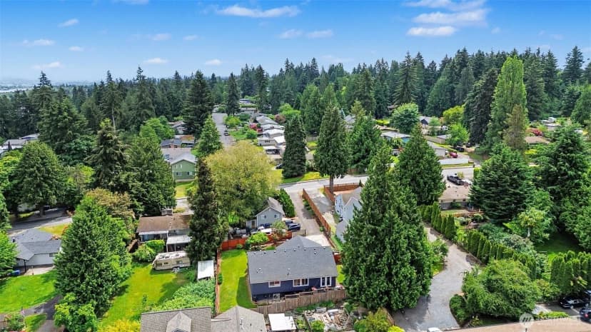 Property photo for 4610 S 160th Street S, Tukwila photo 38