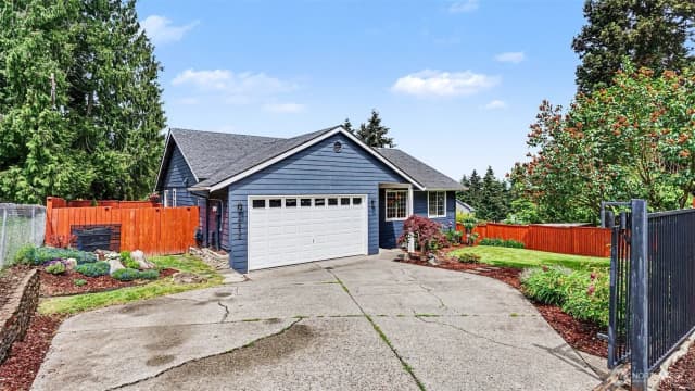Property photo for 4610 S 160th Street S, Tukwila photo 4