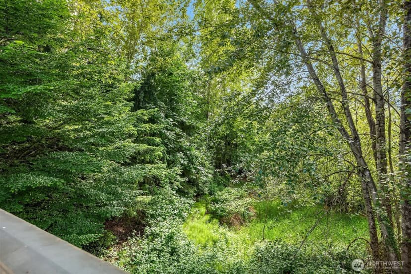 Property photo for 12323 Ne 97th Street #m, Kirkland photo 22