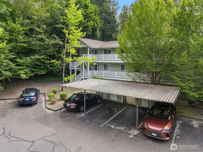 Property photo for 12323 Ne 97th Street #m, Kirkland photo 30