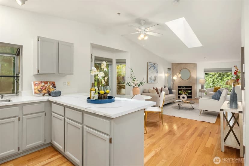 Property photo for 12323 Ne 97th Street #m, Kirkland photo 3