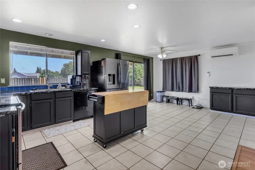 Property photo for 9018 Andes Court Se, Yelm photo 11