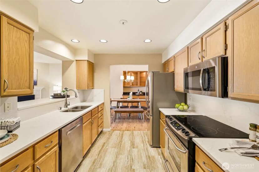 Property photo for 3638 224th Place Se #1312, Issaquah photo 14