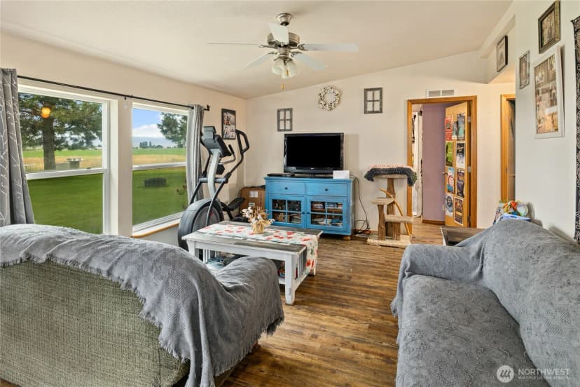 Property photo for 2510 Highway 281 N, Quincy photo 31