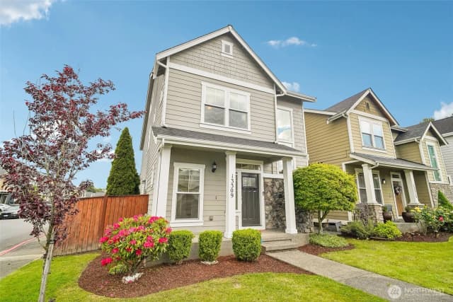 Property photo for 13309 94th Avenue Ct E, Puyallup photo 3