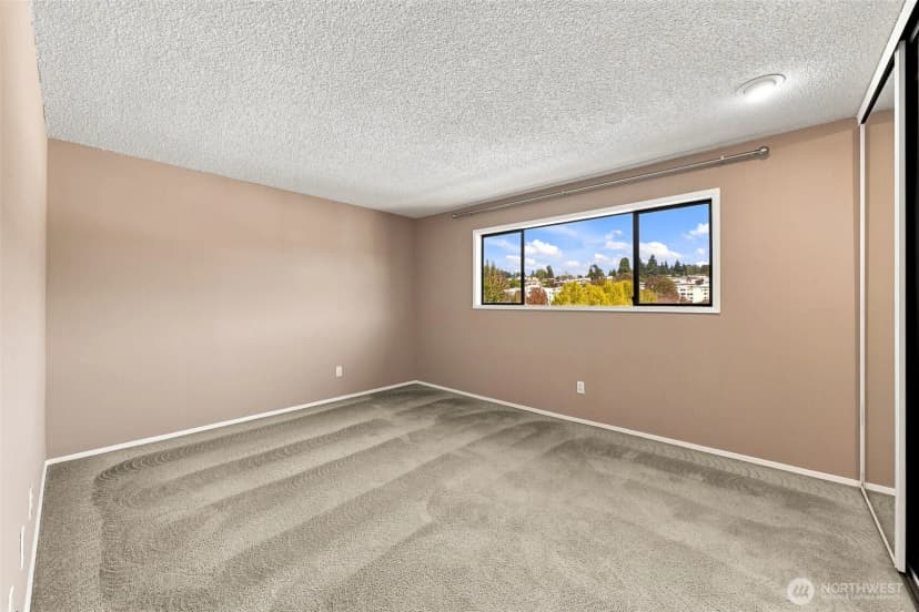Property photo for 601 S 227th Street #411s, Des Moines photo 16