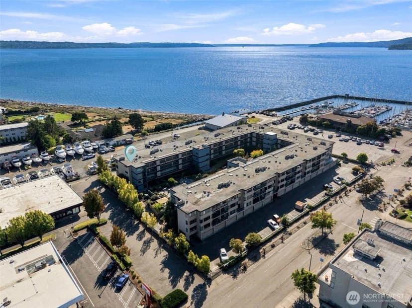 Property photo for 601 S 227th Street #411s, Des Moines photo 28