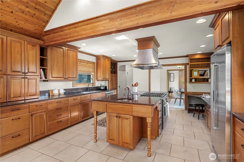 Property photo for 6208 Browns Point Boulevard Ne, Tacoma photo 8