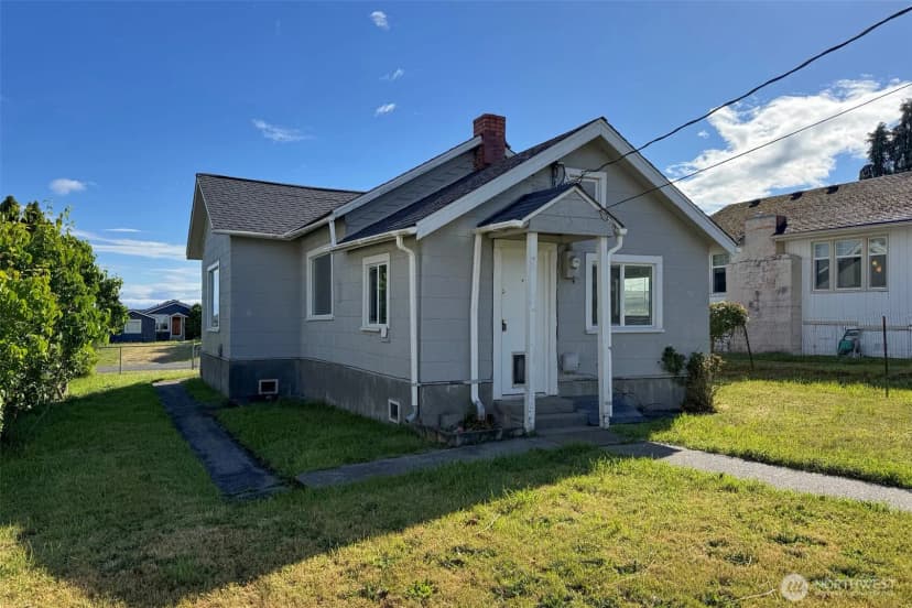 Property photo for 1532 W 5th Street, Port Angeles photo 14