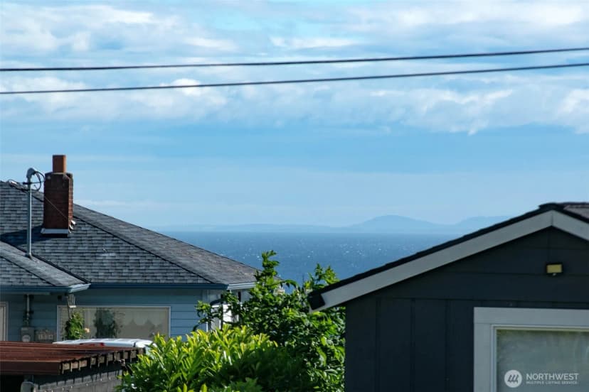 Property photo for 1532 W 5th Street, Port Angeles photo 21