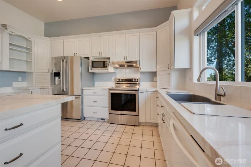 Property photo for 17340 Maple Lane, La Conner photo 10