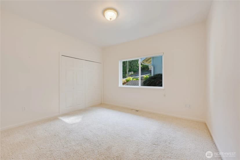 Property photo for 17340 Maple Lane, La Conner photo 24